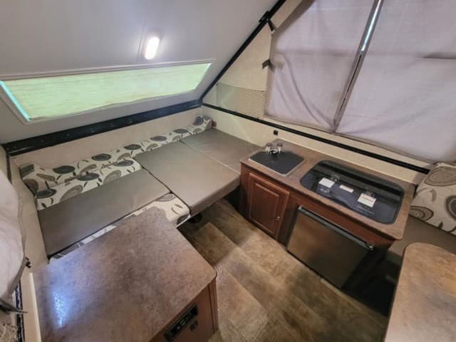 2016 Forest River 2016 Forest River Rockwood Premier - thumbnail 12