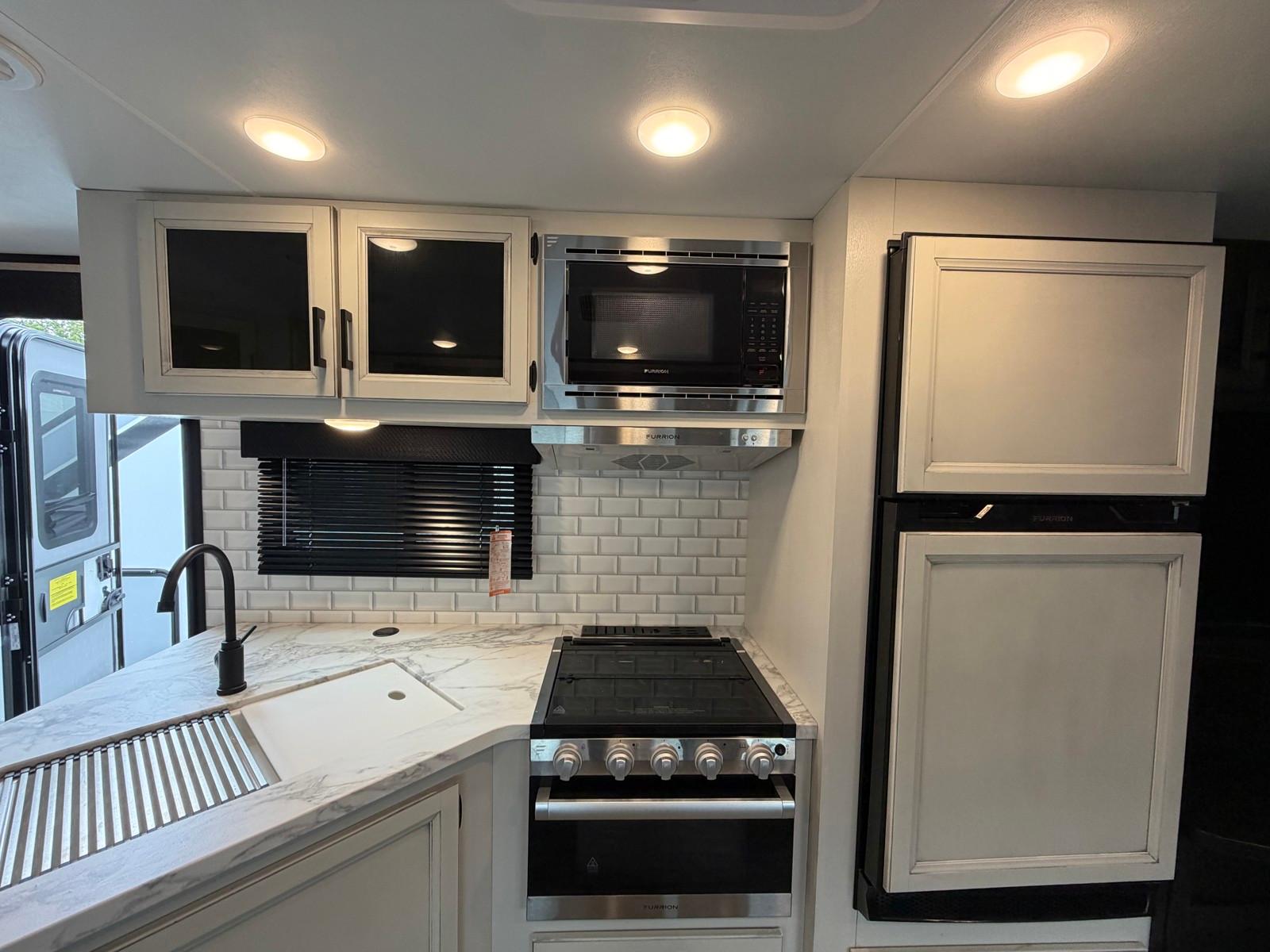 2023 Jayco 2023 Jayco Jay Feather - thumbnail 12