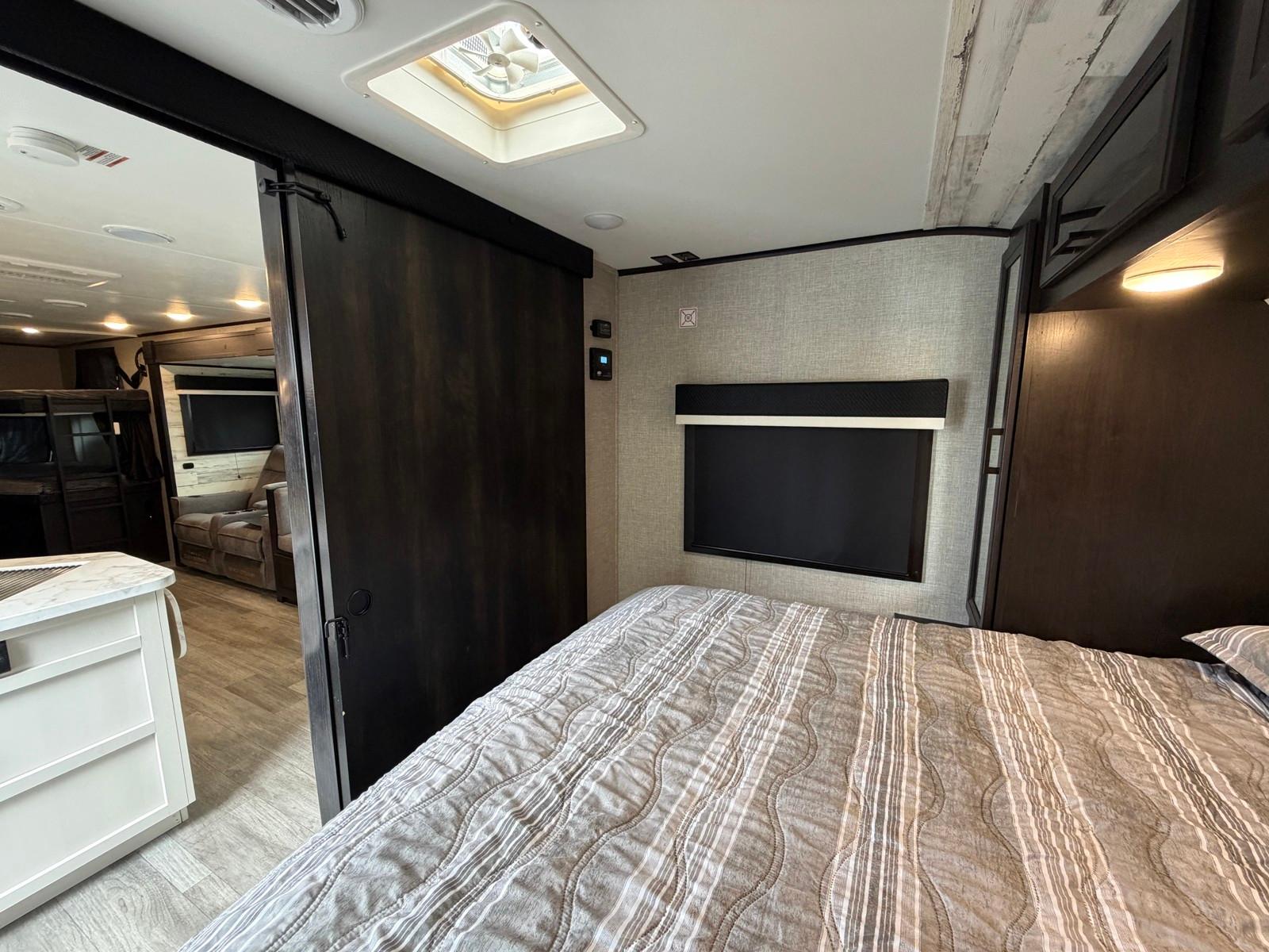 2023 Jayco 2023 Jayco Jay Feather - thumbnail 17