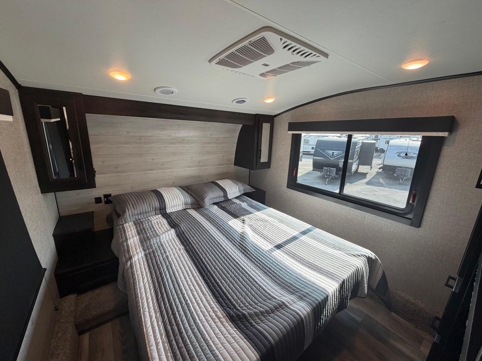 2023 Jayco 2023 Jayco Eagle - thumbnail 13