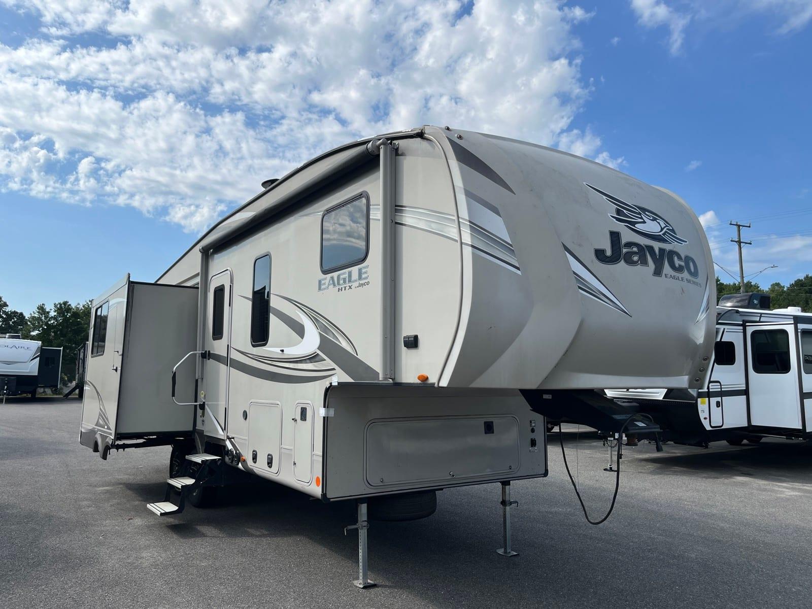 2019 Jayco Eagle HTX 27SGX