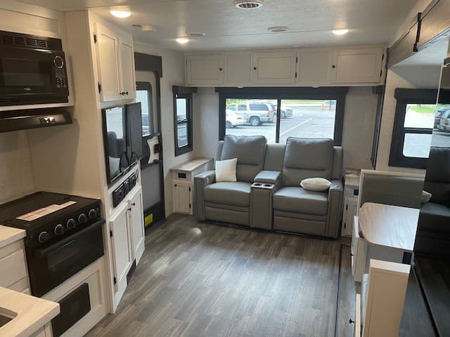 2024 Highland Ridge RV 2024 Highland Ridge RV Range Lite - thumbnail 6