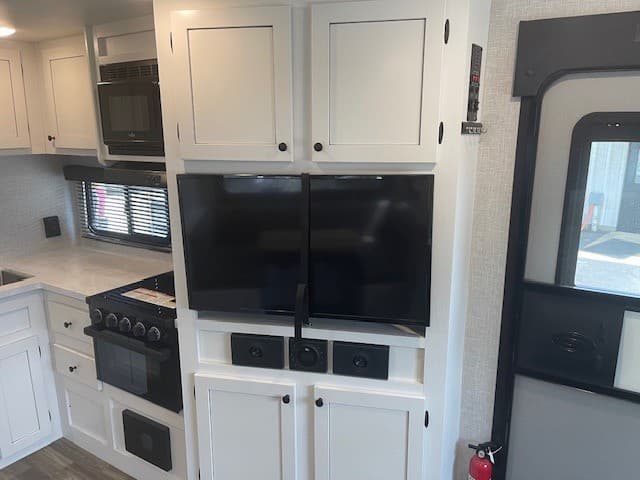 2024 Highland Ridge RV 2024 Highland Ridge RV Range Lite - thumbnail 9