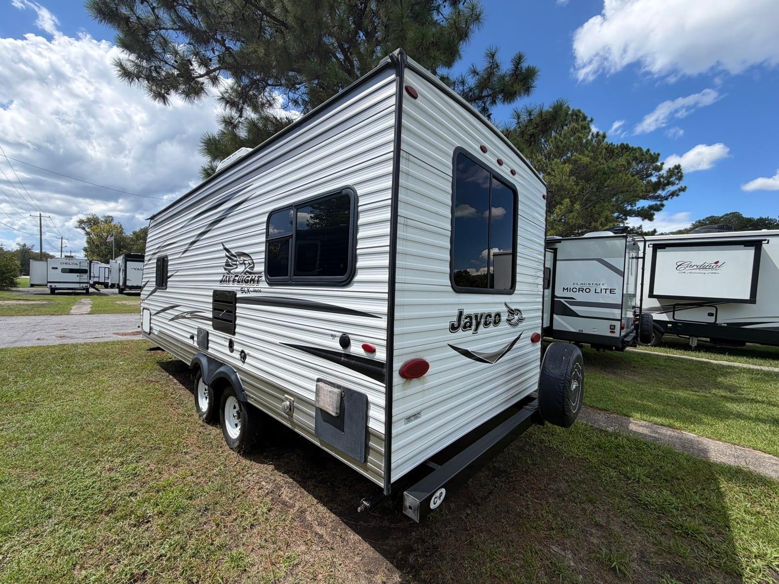 2018 Jayco 2018 Jayco Jay Flight 212QB - thumbnail 6