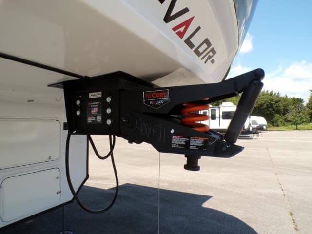 2026 Alliance RV 2026 Alliance RV Valor - thumbnail 8