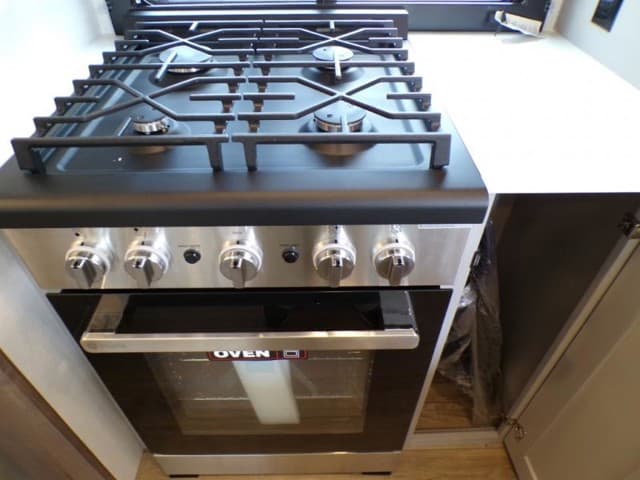 2026 Alliance RV 2026 Alliance RV Valor - thumbnail 25