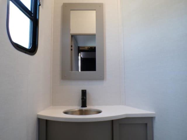 2026 Alliance RV 2026 Alliance RV Valor - thumbnail 31