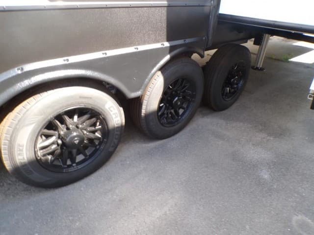 2026 Alliance RV 2026 Alliance RV Valor - thumbnail 7