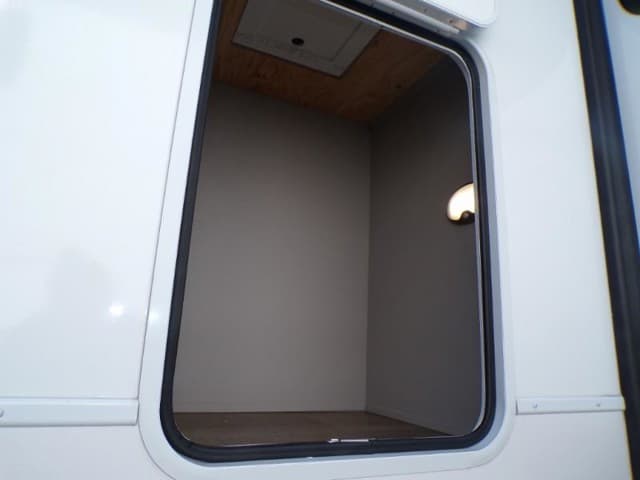 2026 Alliance RV 2026 Alliance RV Valor - thumbnail 14