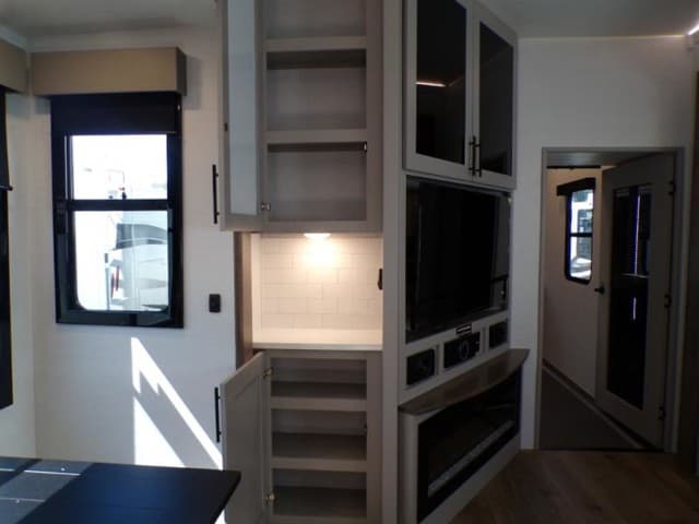 2026 Alliance RV 2026 Alliance RV Valor - thumbnail 31