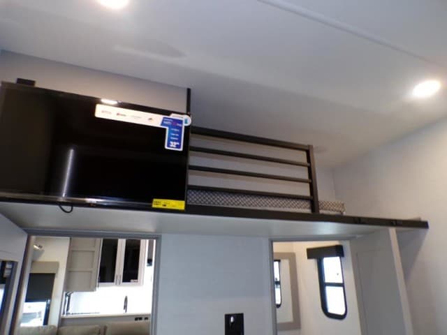 2026 Alliance RV 2026 Alliance RV Valor - thumbnail 32