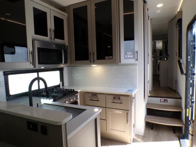 2026 Alliance RV 2026 Alliance RV Valor - thumbnail 34