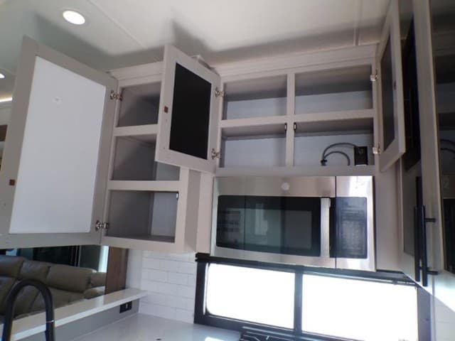 2026 Alliance RV 2026 Alliance RV Valor - thumbnail 39