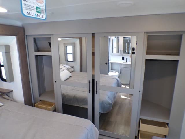 2026 Alliance RV 2026 Alliance RV Valor - thumbnail 57