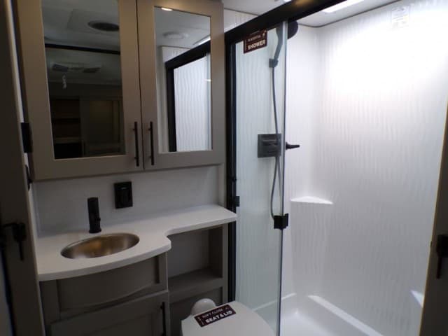 2026 Alliance RV 2026 Alliance RV Valor - thumbnail 65