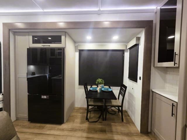 2026 Alliance RV 2026 Alliance RV Valor - thumbnail 7