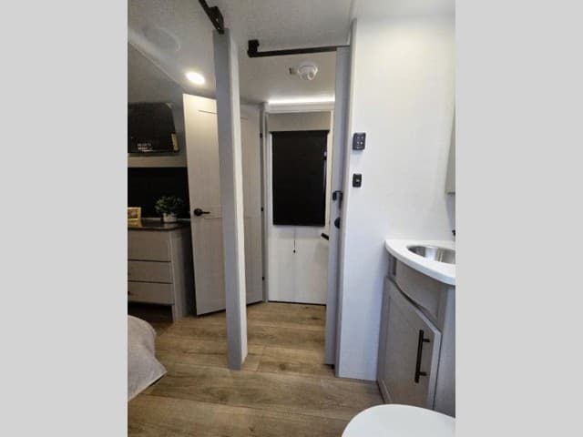 2026 Alliance RV 2026 Alliance RV Valor - thumbnail 16