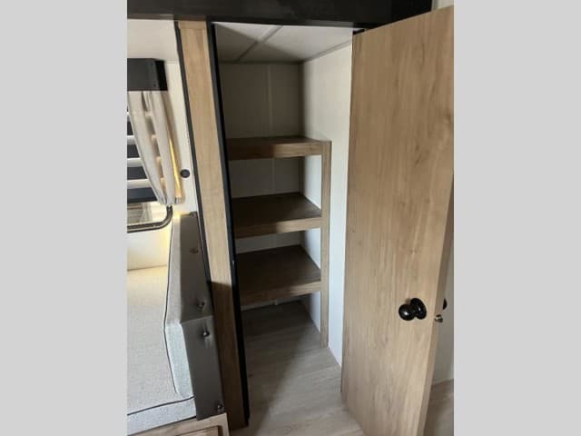 2025 Forest River 2025 Forest River Cherokee Wolf Den - thumbnail 22