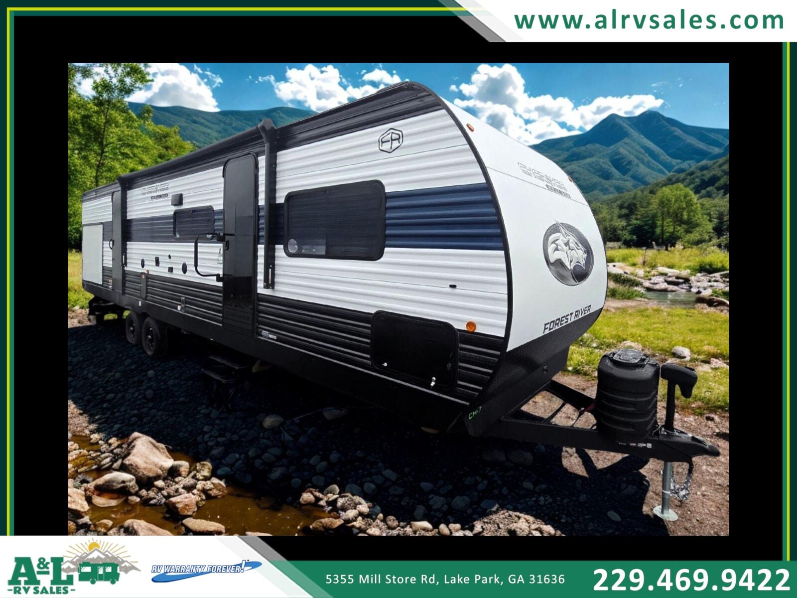 2026 Forest River Cherokee Wolf Den 301BH