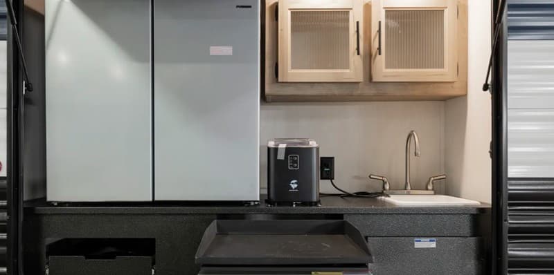 2026 Forest River 2026 Forest River Cherokee Wolf Den - thumbnail 9