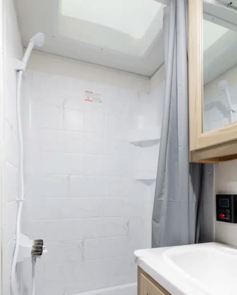 2026 Forest River 2026 Forest River Cherokee Wolf Den - thumbnail 10