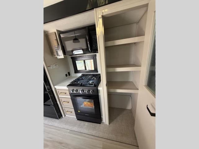 2026 Forest River 2026 Forest River Wildwood Heritage Glen Elite Series - thumbnail 16