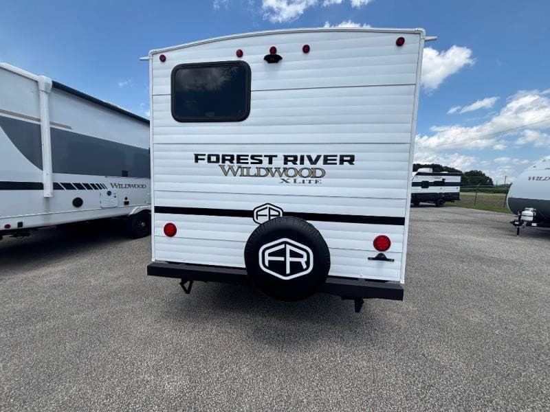 2026 Forest River 2026 Forest River Wildwood X-Lite - thumbnail 7