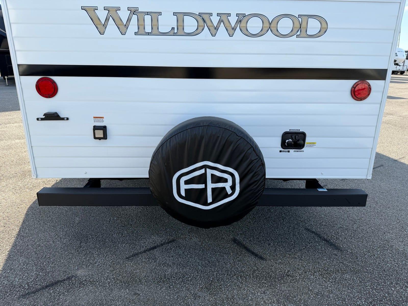 2027 Forest River 2027 Forest River Wildwood - thumbnail 6