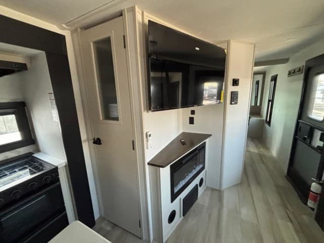 2026 Forest River 2026 Forest River Wildwood Heritage Glen - thumbnail 10