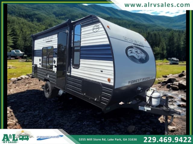 2025 Forest River Cherokee Wolf Pup 16FQW