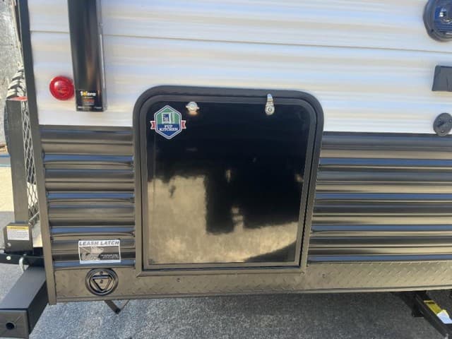 2025 Forest River 2025 Forest River Cherokee Wolf Pup - thumbnail 6