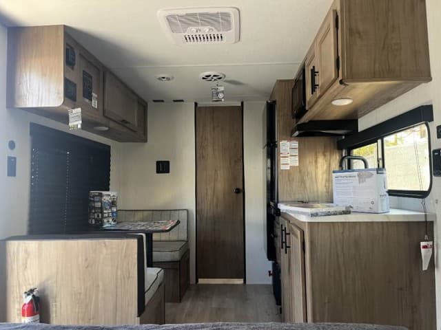 2025 Forest River 2025 Forest River Cherokee Wolf Pup - thumbnail 9