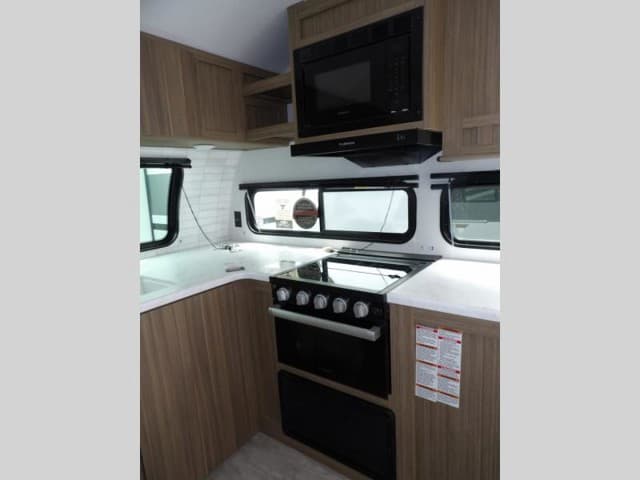 2025 Forest River 2025 Forest River Wildwood X-Lite - thumbnail 12