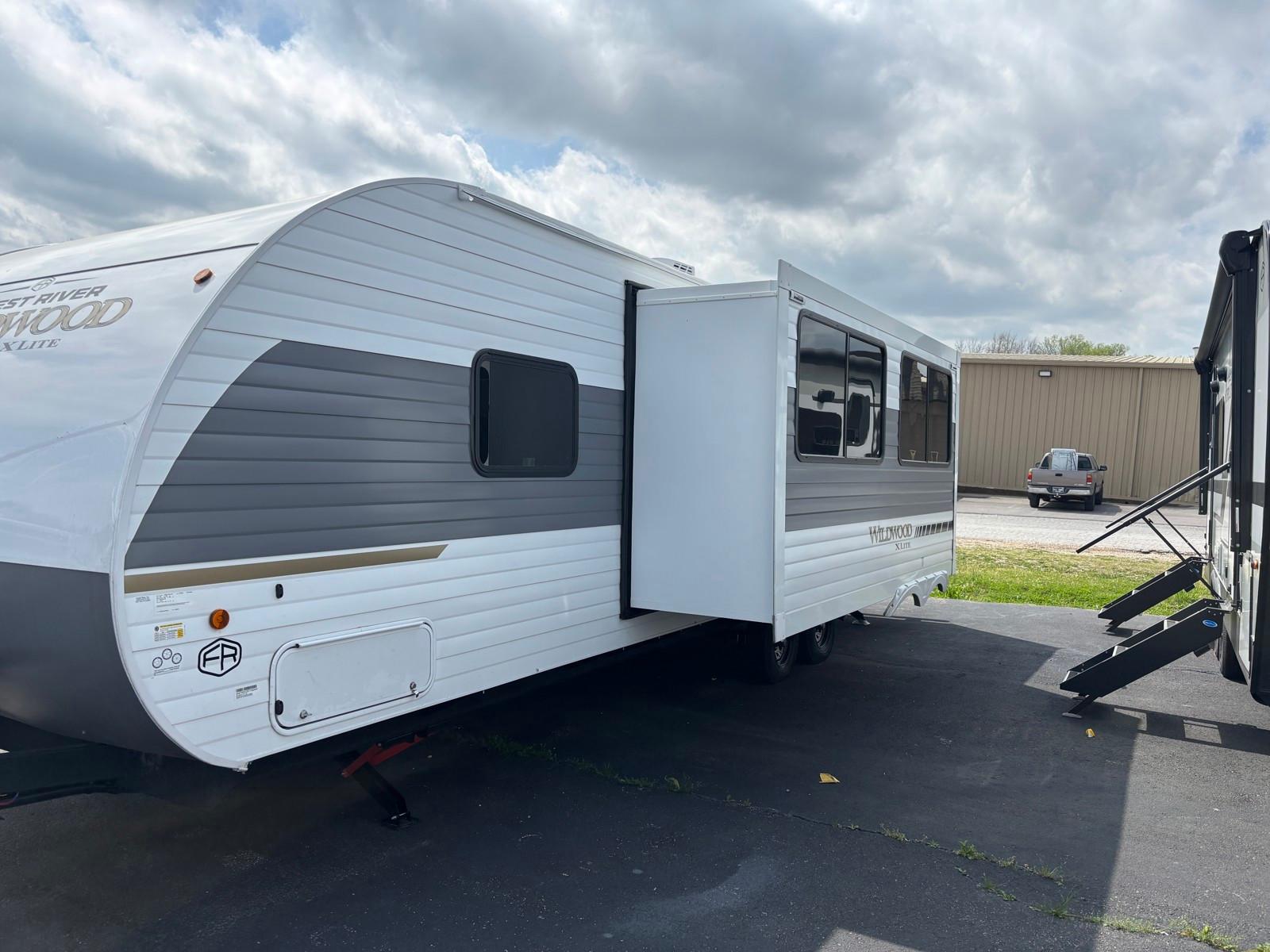 2026 Forest River 2026 Forest River Wildwood X-Lite - thumbnail 4