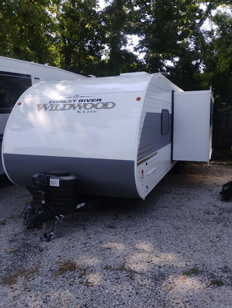 2027 Forest River 2027 Forest River Wildwood X-Lite - thumbnail 3