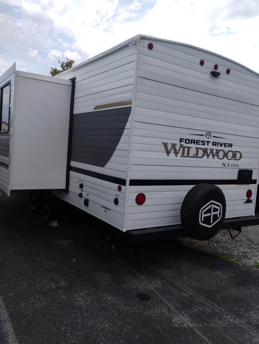 2027 Forest River 2027 Forest River Wildwood X-Lite - thumbnail 5