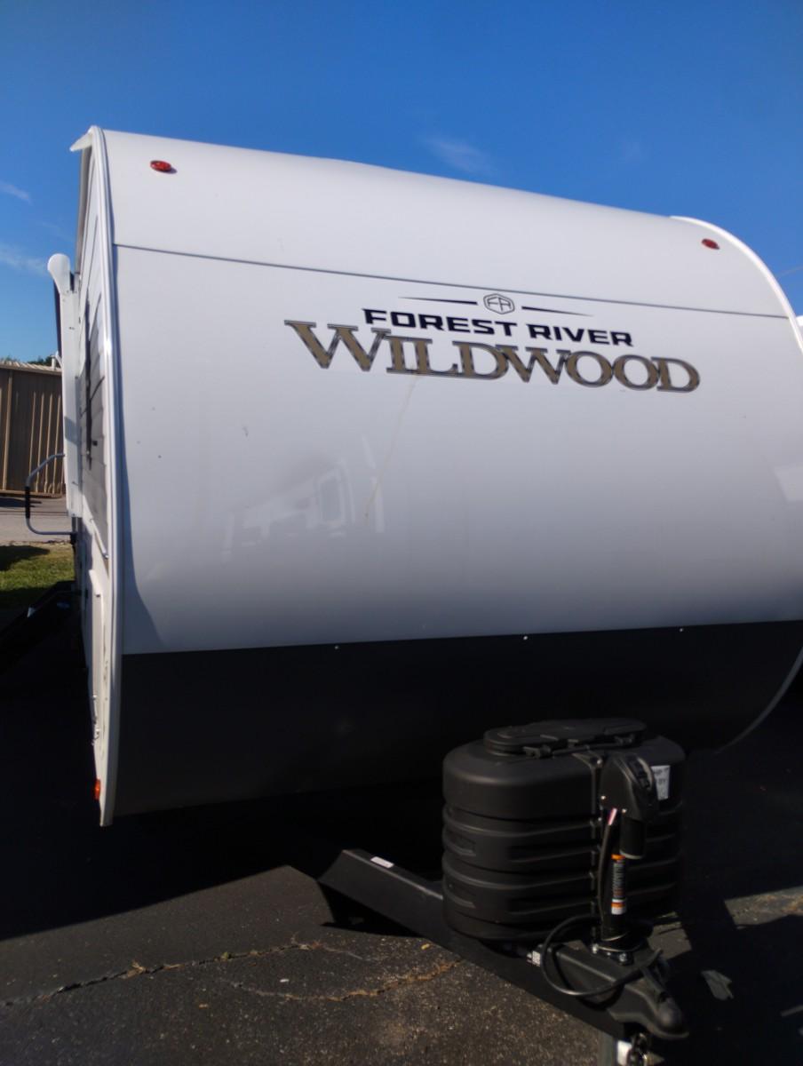 2027 Forest River Wildwood 26DBHD