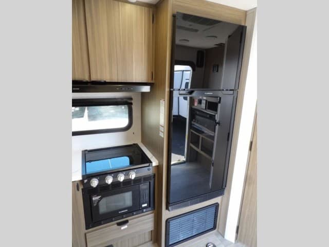 2026 Forest River 2026 Forest River Wildwood Fsx Toy Hauler - thumbnail 11