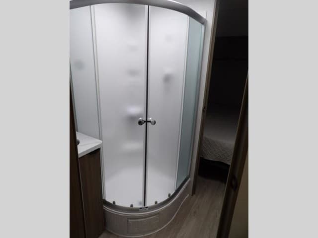 2026 Forest River 2026 Forest River Wildwood Fsx Toy Hauler - thumbnail 13