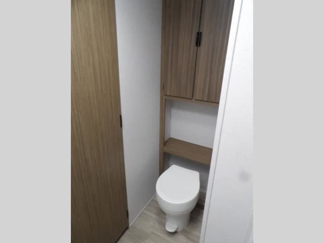 2026 Forest River 2026 Forest River Wildwood Fsx Toy Hauler - thumbnail 16