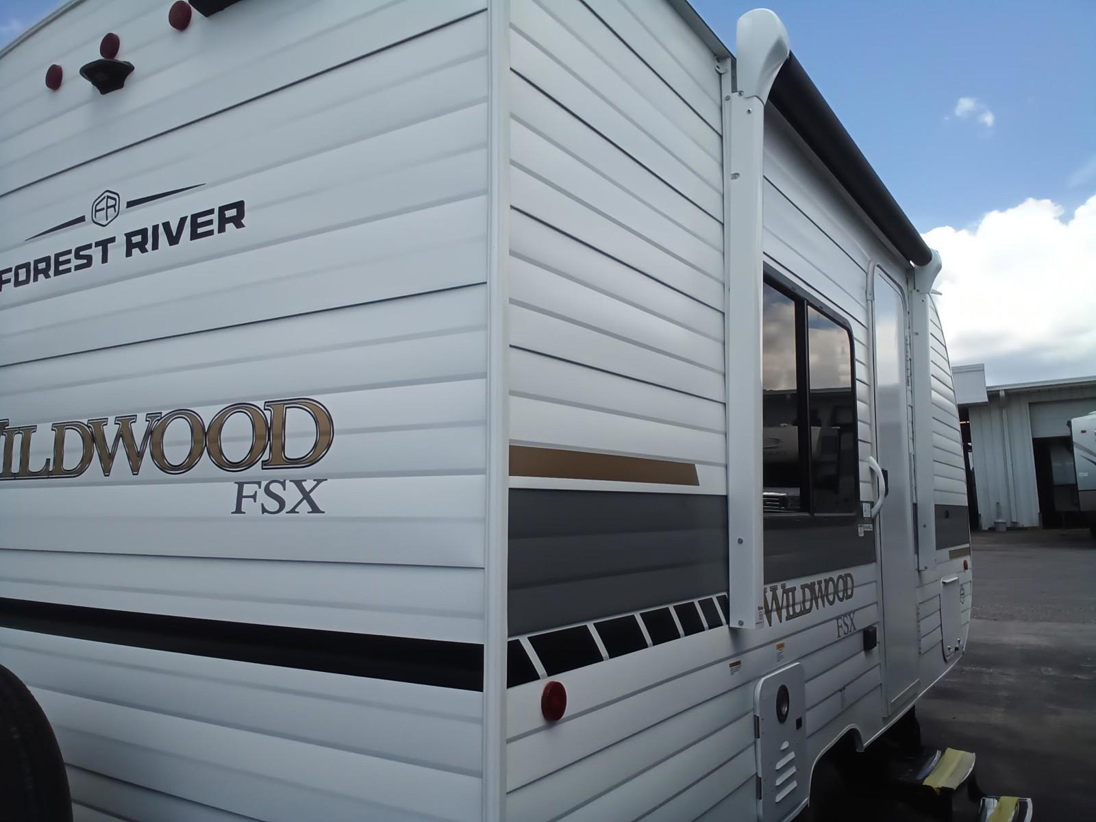 2026 Forest River 2026 Forest River Wildwood FSX - thumbnail 5