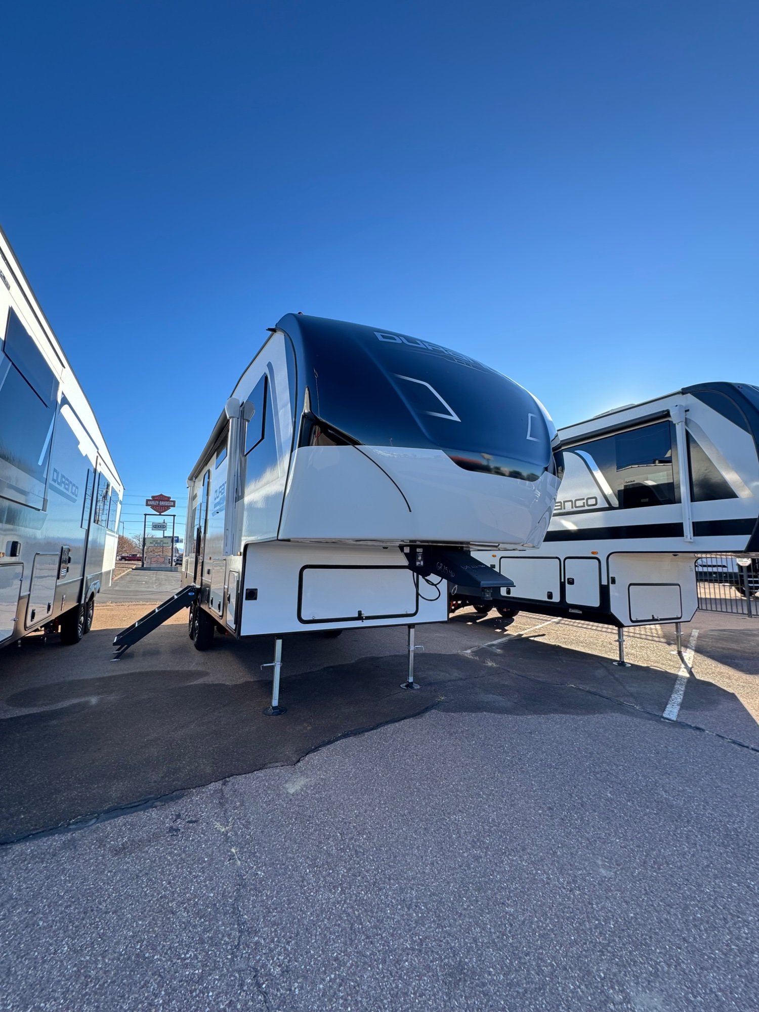 2026 KZ RV 2026 KZ RV Durango Half Ton - image 1