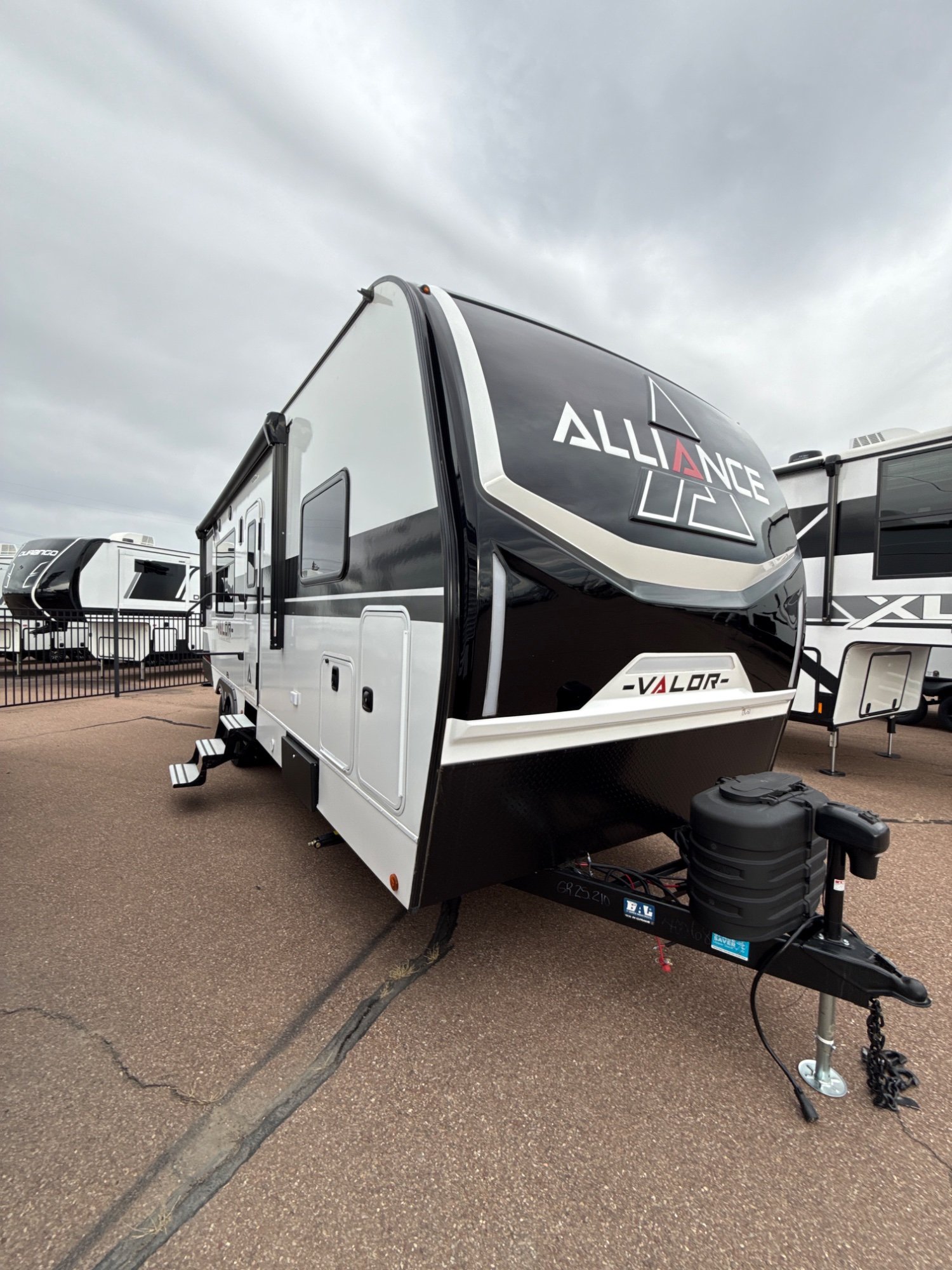 2026 Alliance RV 2026 Alliance RV Valor - image 1