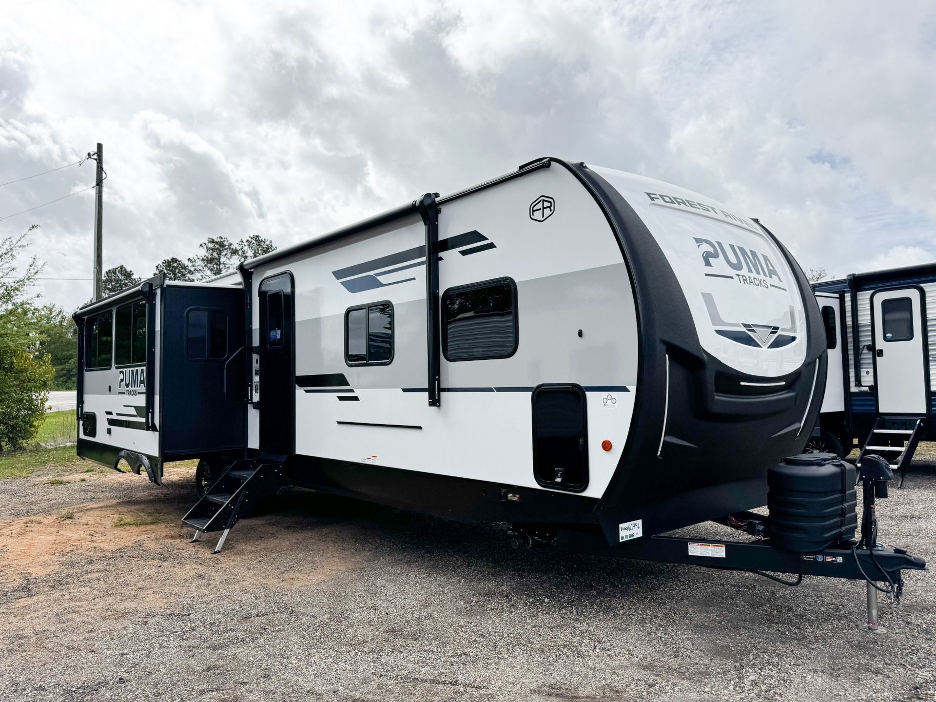 2026 Forest River 2026 Forest River Puma Tracks - image 1