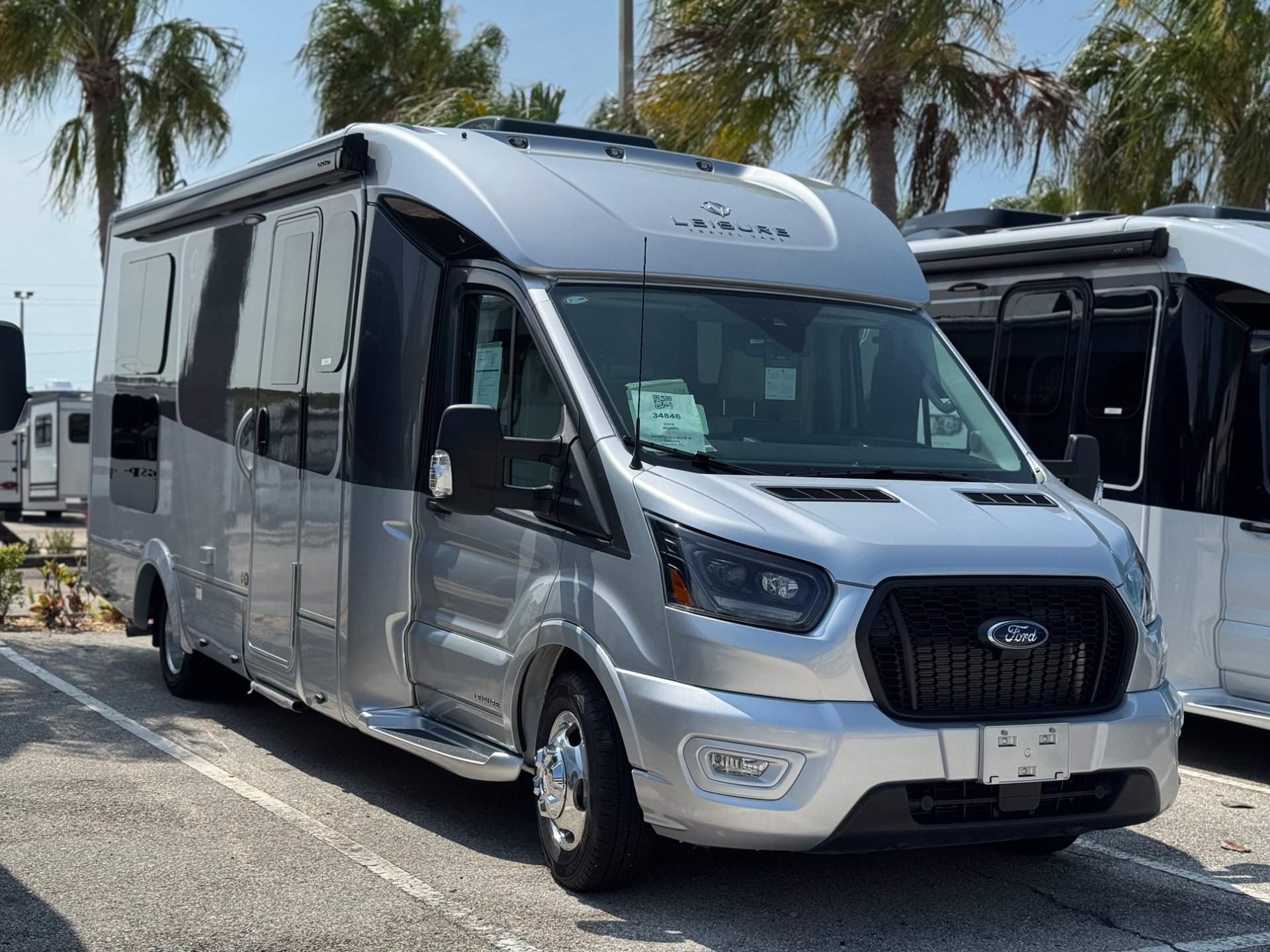 2026 Leisure Travel Vans 2026 Leisure Travel Vans Wonder - image 1