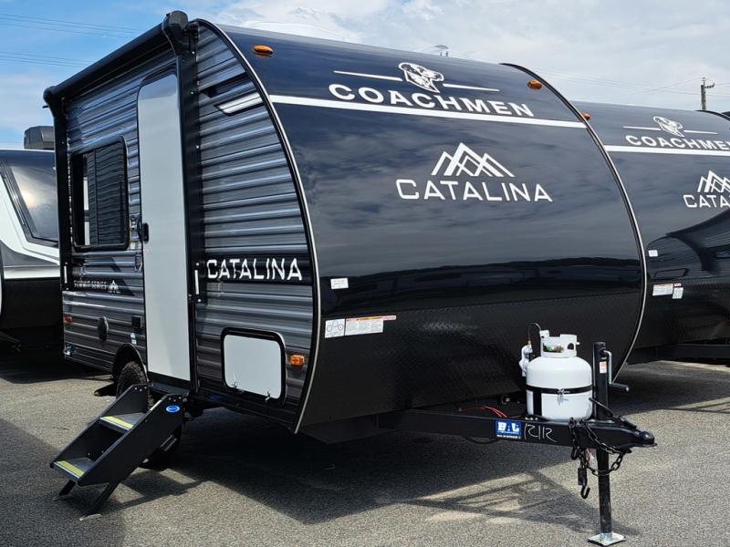 2026 Coachmen 2026 Coachmen Catalina Summit Series 7 - image 1