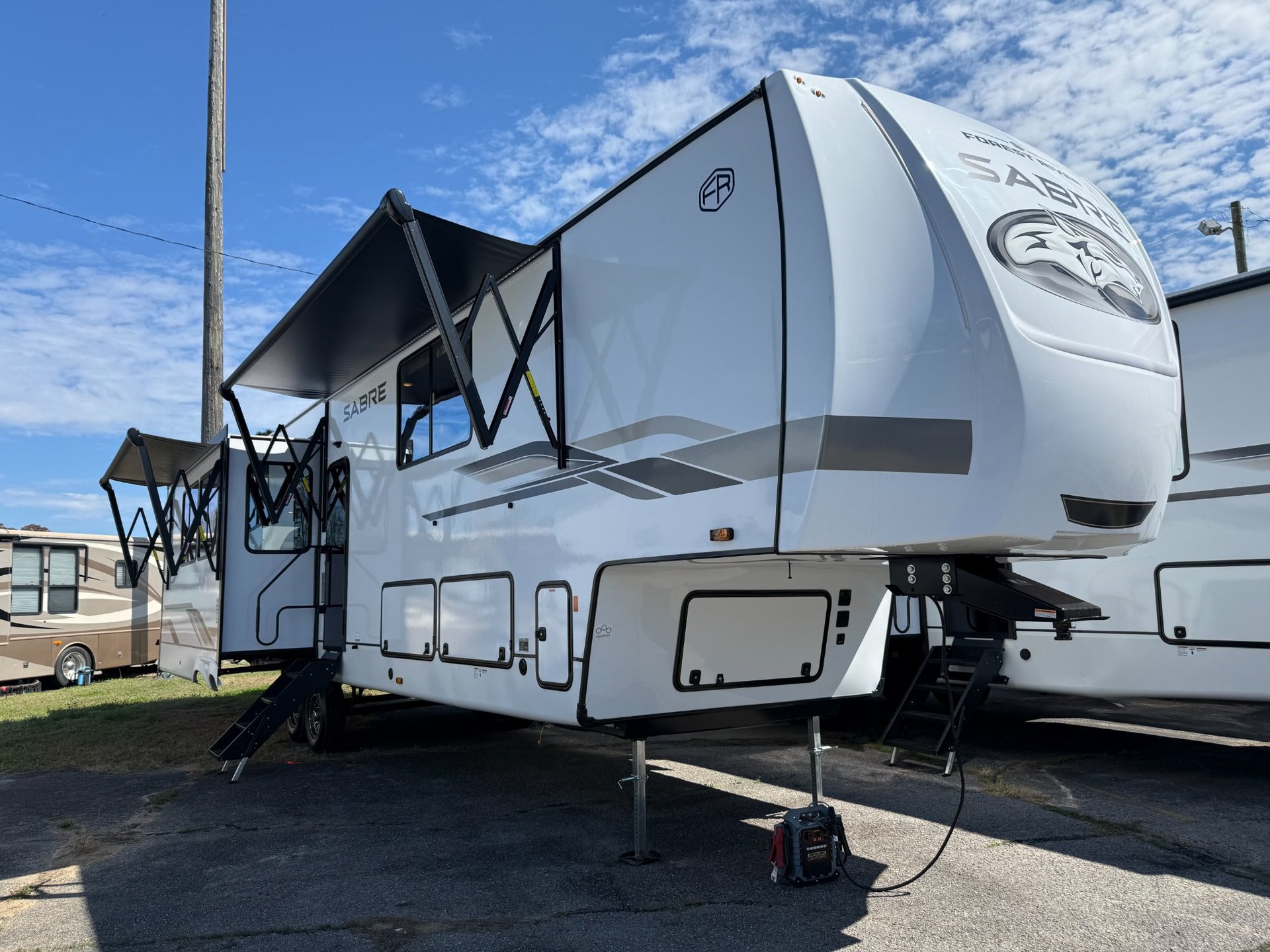 2026 Forest River 2026 Forest River Sabre - image 1