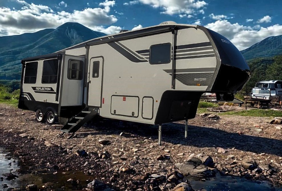 2026 Grand Design 2026 Grand Design Reflection - image 1