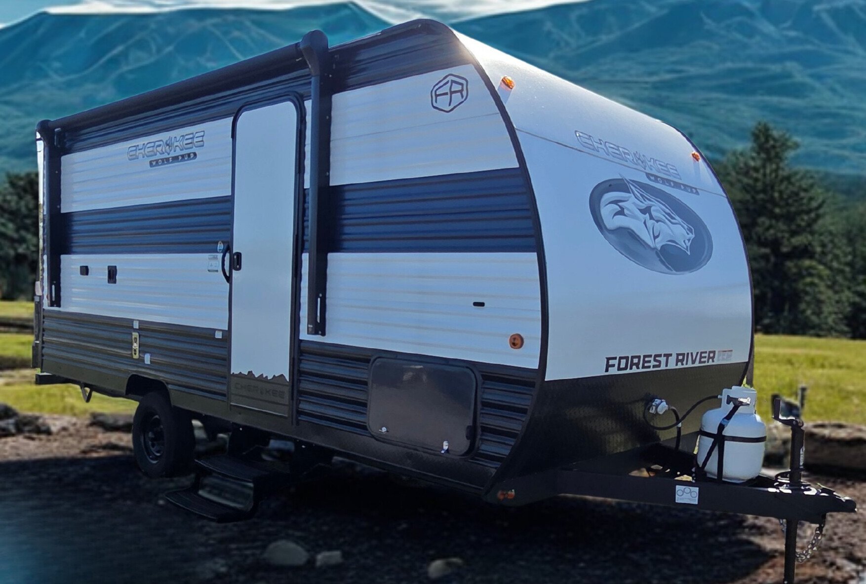 2025 Forest River 2025 Forest River Cherokee Wolf PUP Limited - image 1