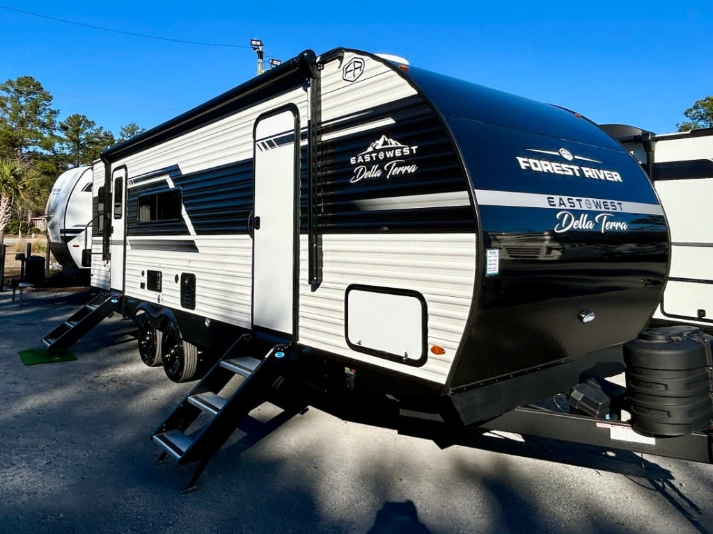 2026 East to West 2026 East to West Della Terra - image 1